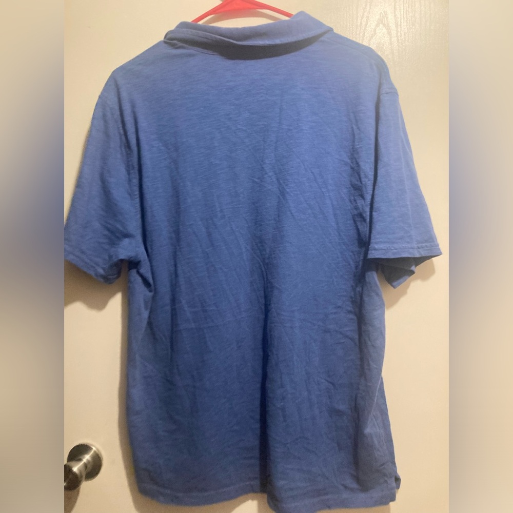 Vineyard vines polo shirt - Picture 2 of 4